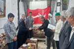 اعطای سند افتخار بازسازی عتبات عالیات به ۲ خانواده آزادشهری