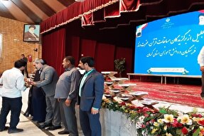 فرهنگیان و دانش‌آموزان مسابقات قرآن در کرمان تجلیل شدند