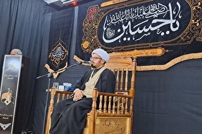 عبودیت از بزرگترین درس‌های عاشورا است