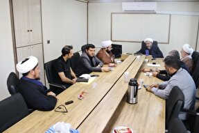 محافل انس با قرآن در مسیرهای پیاده‌روی اربعین برپا شود