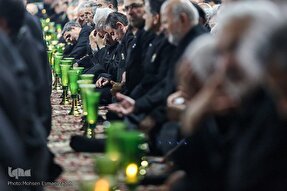 عکس | مراسم خطبه‌خوانی شب عاشورا در حرم مطهر رضوی