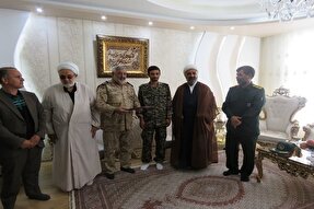 تجلیل فرمانده سپاه خوی از رتبه برتر کنکور سراسری