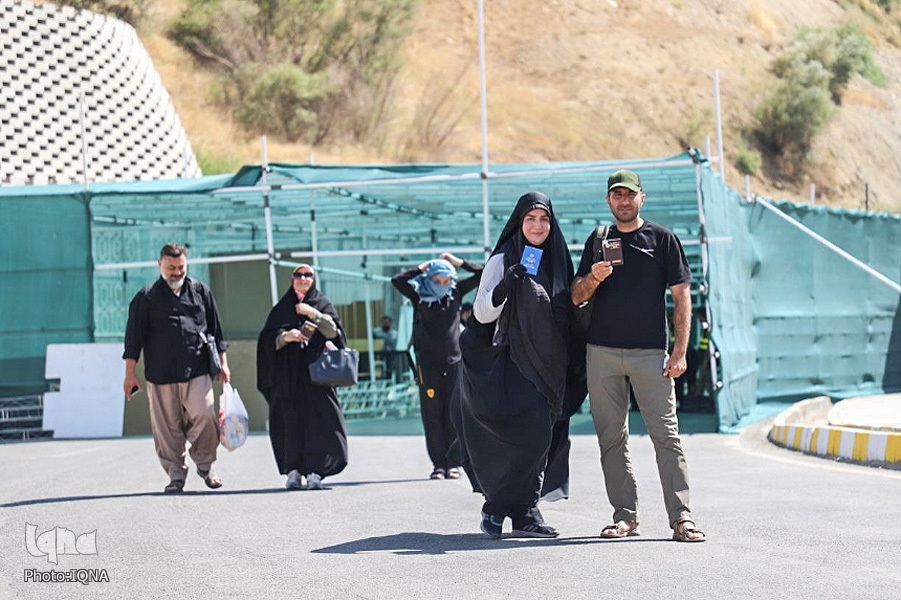 تردد زائران اربعین حسینی از پایانه مرزی تمرچین پیرانشهر