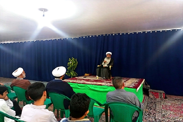 عکس | محفل انس با قرآن در مجتمع قرآنی شهید سلیمانی کرمان