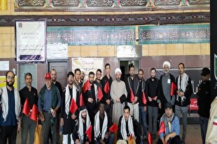 کاروان چندملیتی قرآنی راهی عتبات شد + عکس