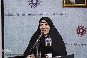 سنت پیامبر(ص)؛ یگانه قانون معتبر برای اداره زندگی مردم