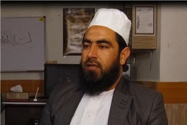 مولوی مهدی پرناک، حافظ کل قرآن و مربی مفاهیم قرآنی در  خراسان‌جنوبی