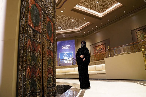 رونمایی از دو طرح دیجیتالی قرآنی در شارجه + فیلم