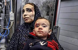 قفل بر دهان غزه‌ خسته بسته‌اند