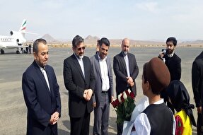 وزیر فرهنگ و ارشاد اسلامی وارد فرودگاه بیرجند شد