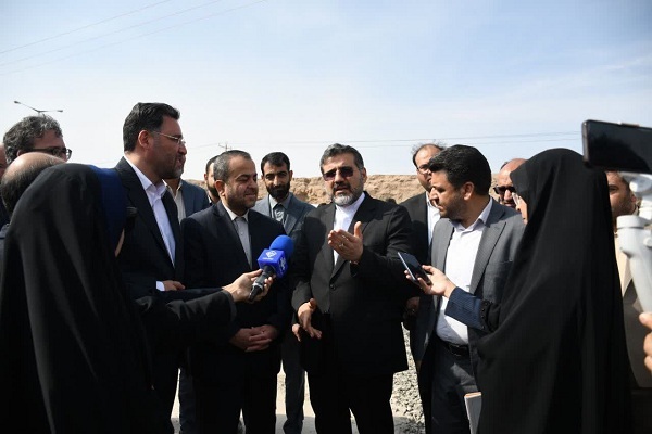 وزیر ارشاد در جمع خبرنگاران