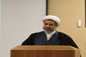 بزرگی و آزادگی نتیجه مقاومت در برابر استکبار است