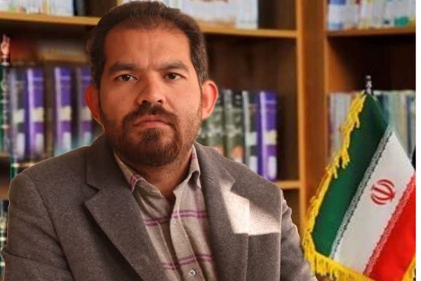 علی اکبری،مشاور خانواده و دکترای بالینی