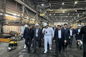 نیروی دریایی ویترینی برای ارائه توانمندی‌ها در جهان باشد