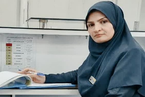 سوسن شکرگزار حافظ قرآن و پرستار