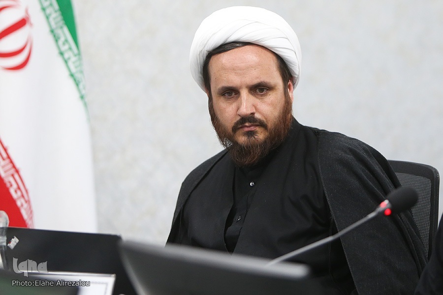 نتایج پژوهش‌ها مبلغان دینی را از چه اقداماتی منع می‌کند