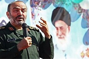 توطئه داخلی هنوز نقطه امید دشمن است