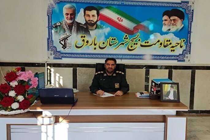 جوانان برای انس با قرآن تلاش کنند