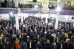 عکس | اقامه نماز عید فطر در اسدآباد