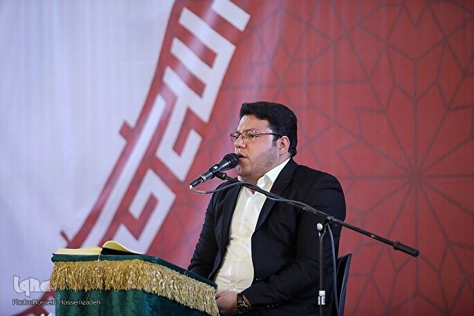 صوت | تلاوت حامد علیزاده از سوره‌های «فصلت» و «نصر»