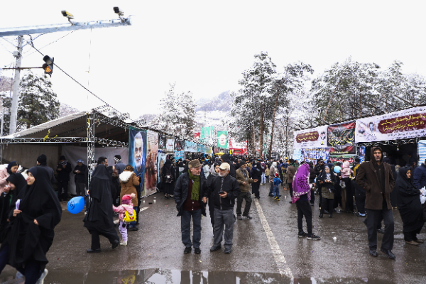 عکس | پنجمین سالگرد سردار دلها و زائران دلداده اش