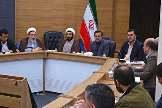 جشن‌های دهه فجر باید مردم محور باشد