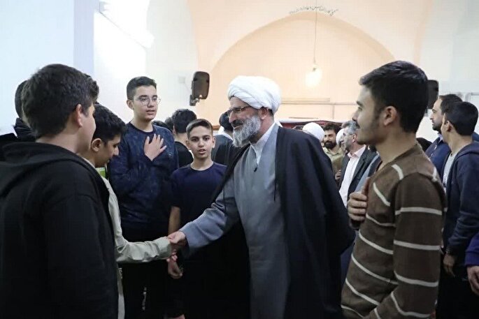 اعتکاف سرنوشت انسان را تغییر می‌دهد