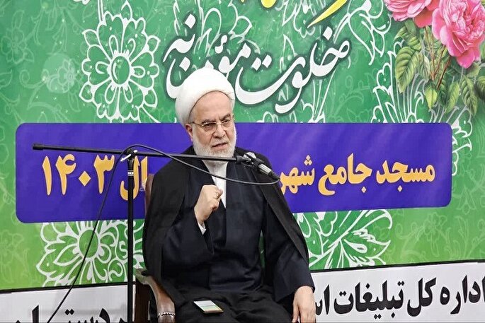 حضرت زینب (س) اسوه صبر و بردباری است