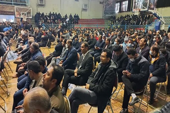 عنصر بصیرت عامل خنثی شدن توطئه‌های دشمنان است