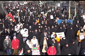 عکس | حضور پرشور مردم تویسرکان در راهپیمایی ۲۲ بهمن