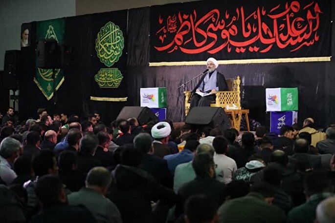 ائمه اطهار(س) پیونددهنده آسمان و زمین در مسیر هدایت بشر هستند