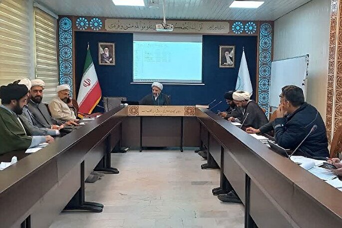 عکس | نشست هم‌اندیشی و تبیینی عملیات زندگی با آیه‌ها در گلستان