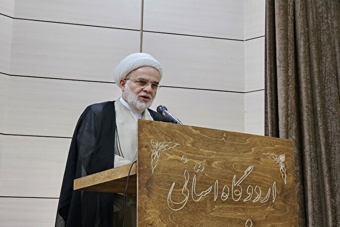 نماز یادآور حضور همیشگی ما در محضر خداوند متعال است