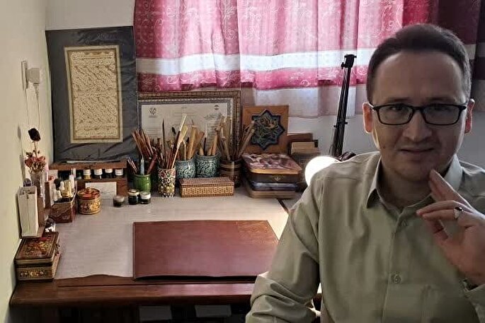 ظرفیت فروش آثار خوشنویسی در خارج از کشور فراهم شود