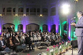 موفقیت در سایه تلاش و خداباوری دست‌یافتنی است