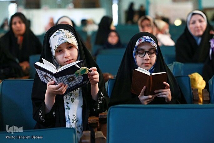 رقابت ۹۰۰ دانش‌آموز زنجانی در مرحله استانی مسابقات قرآن و عترت