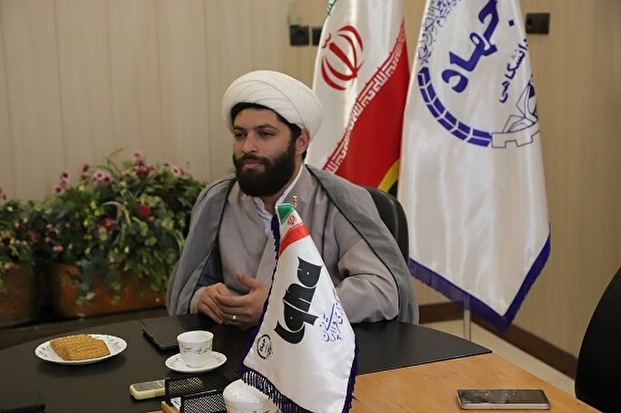 کادرسازی در مساجد برای پرورش روحیه مسئولیت‌پذیری در نوجوانان