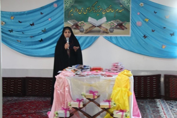 منصوره مویدی، مربی تدبر در قرآن در خراسان جنوبی