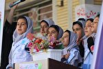 عکس | زنگ سلامت در مدارس چهارمحال‌وبختیاری نواخته شد