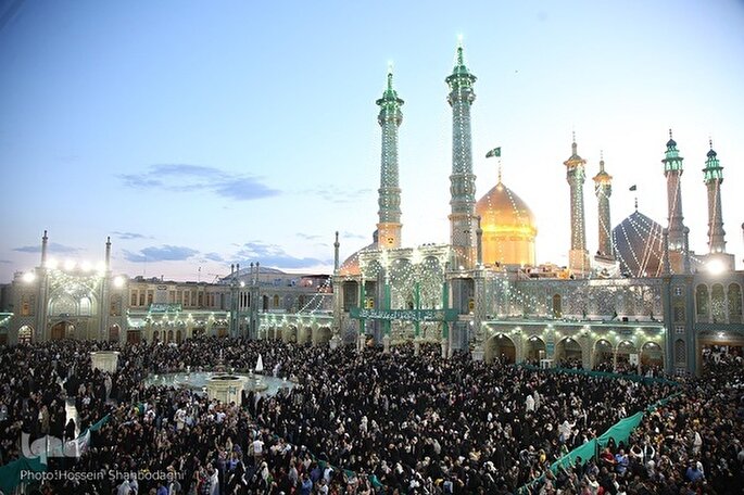 فیلم | سازنده صحن اتابکی حرم بانوی کرامت چه کسی بود