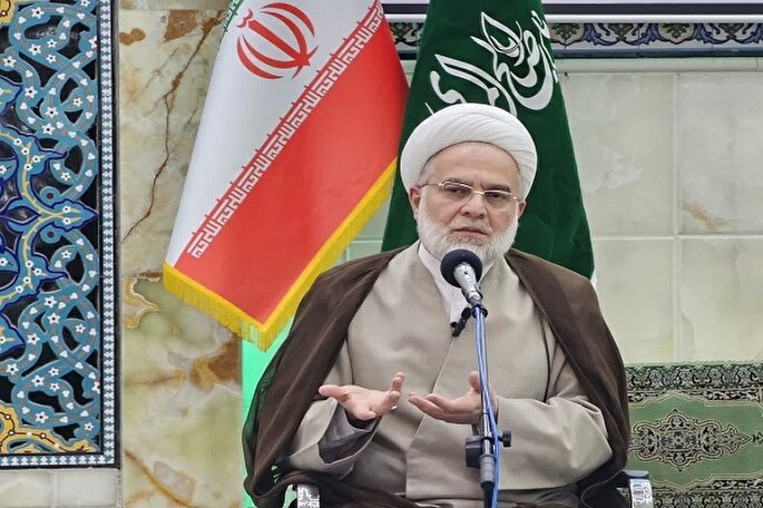 شهید رئیسی امضای قبولی را از مردم ایران دریافت کرد