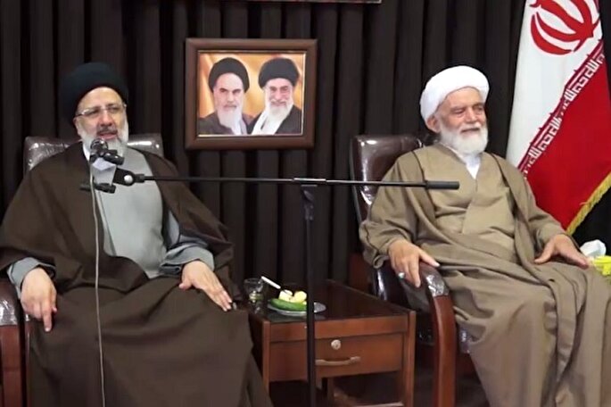 فیلم | دیدار شهید رئیسی با آیت‌الله طه‌محمدی