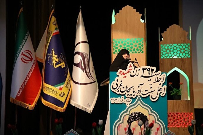زنان شهیده بهترین الگو در برهه کنونی هستند
