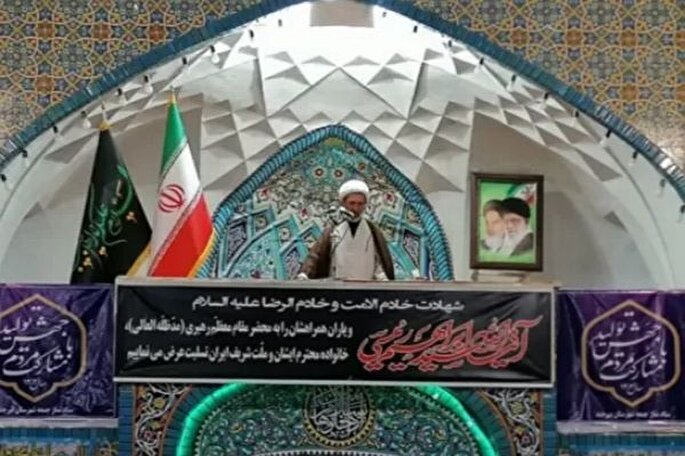 شهید جمهور آیت الله رئیسی، متواضعانه برای مردم خدمت کرد