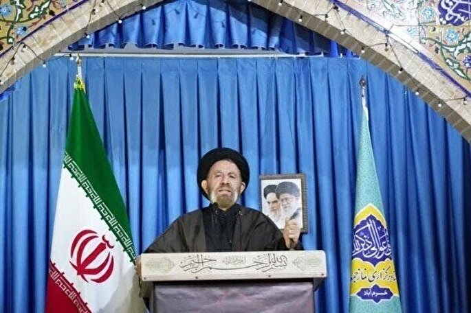 تشییع پیکر شهدای خدمت تجدیدپیمان با امامین انقلاب بود