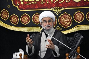 مجالس حسینی محل آموزش و ترویج آموزه‌های والای عاشورایی باشد