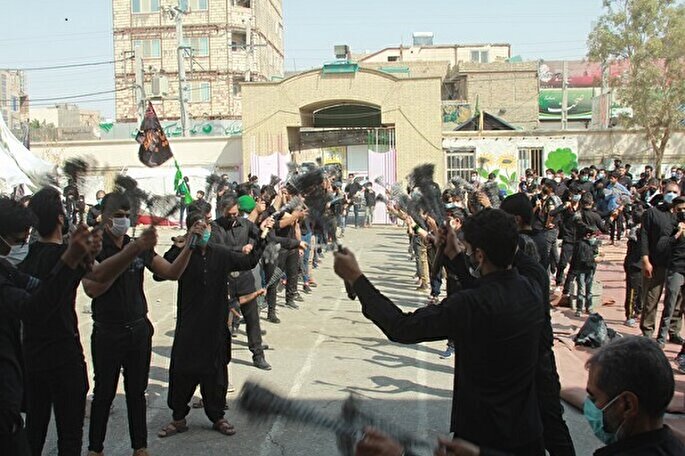 عکس | مراسم عزاداری روز عاشورا در سیستان