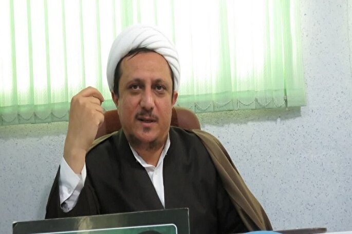 اهمیت غیرخم برای نسل جوان تبیین شود