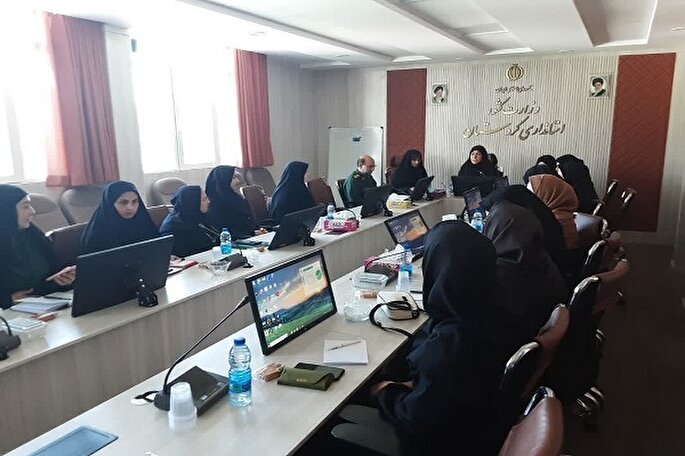 زنان نقش‌آفرینان عرصه دفاع مقدس بودند