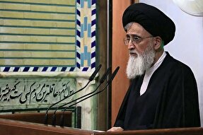 دستیابی به تمدن بزرگ اسلامی در گرو تلاش مضاعف است